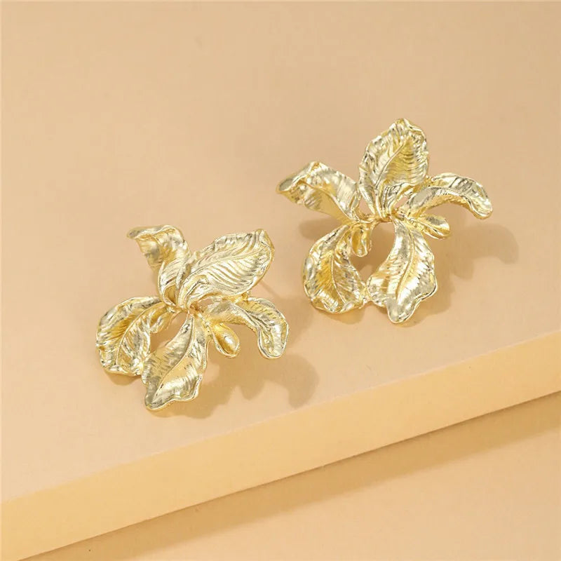 Vintage Geometric Metal Petal Flower Stud Earrings - Orchid Boutique Shop